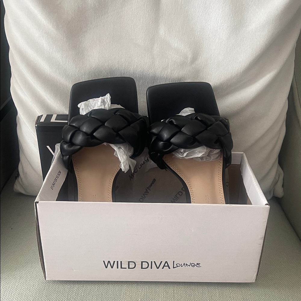 DIVA Lounge Black Braided Heels